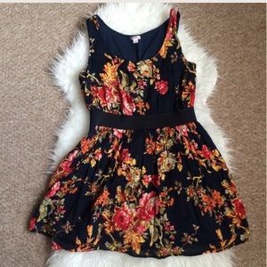 Forever 21 Pants - BUNDLE: Forever21 Trousers & Target Dress Sz L/XL Forever 21 Pants - BUNDLE: Forever21 Trousers & Target Dress Sz L/XL