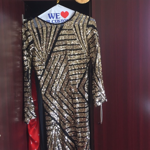 Angel Brinks Extraordinary Dress - Picture 4 of 4