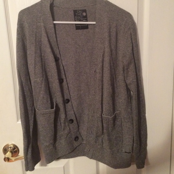 Thin grey striped cardiagan