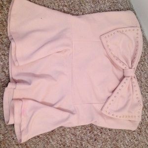 Strapless bow top,