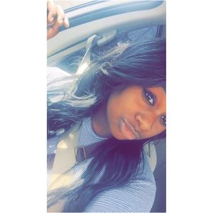 Meet your Posher, Jasmine