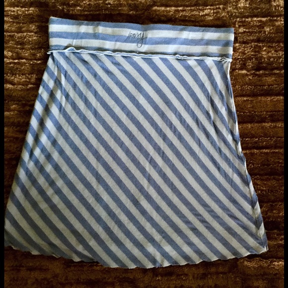 Sale! Totally Cute Roxy Skirt!! - Picture 2 of 4