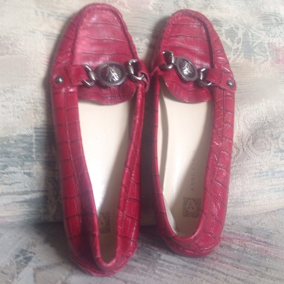 Anne Klein 6m red leather loafer alligator print