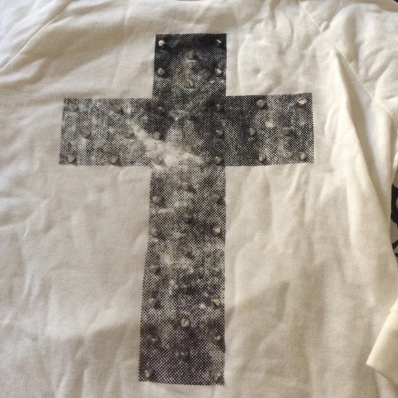 Sweater with studs - Picture 2 of 3