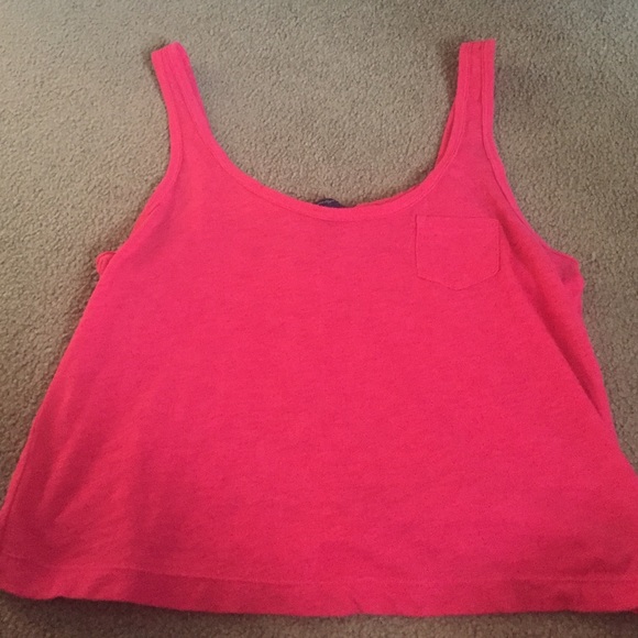 American eagle crop top