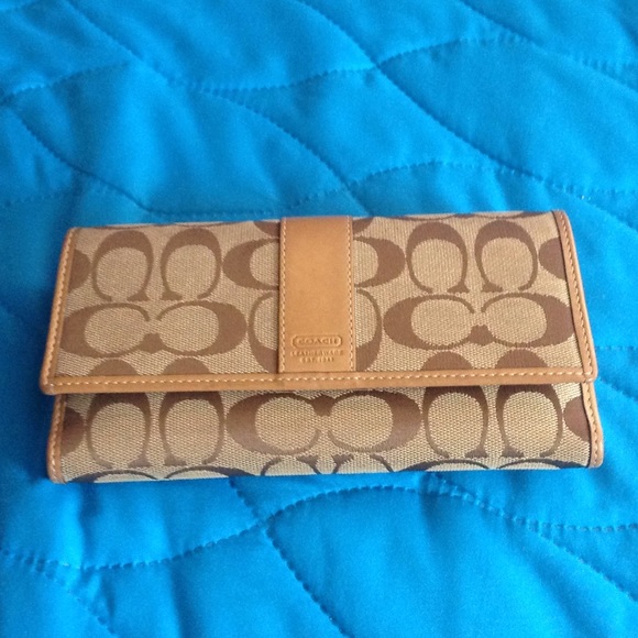 Coach wallet - Picture 3 of 4