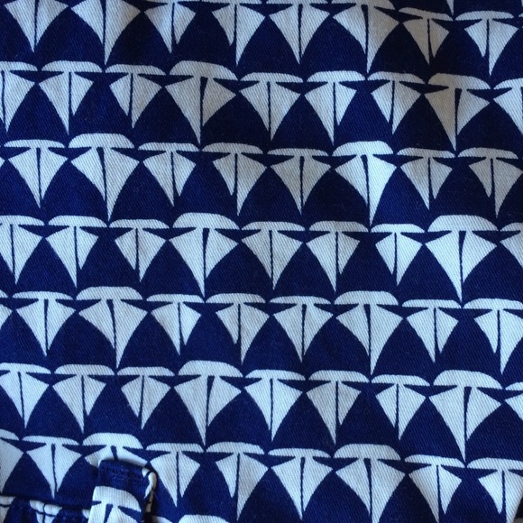 The cutest Sailboat Nautical Shorts! Old Navy - Picture 3 of 4