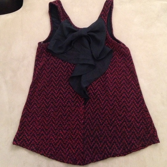 Daytrip tank metallic red w/ back bow - Picture 2 of 3