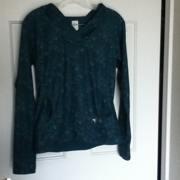 North face hooded long sleeve top