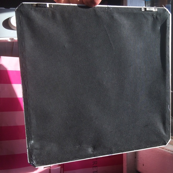 Picture holder - Picture 2 of 2