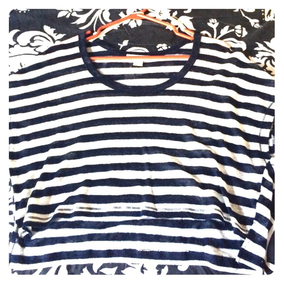 Navy and cream strip short top - Picture 1 of 3