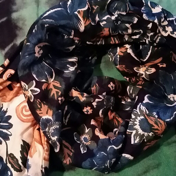 Gypsy Head Scarf - Picture 3 of 3