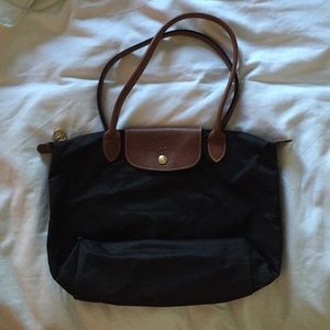 Black LongChamp Purse in good condition