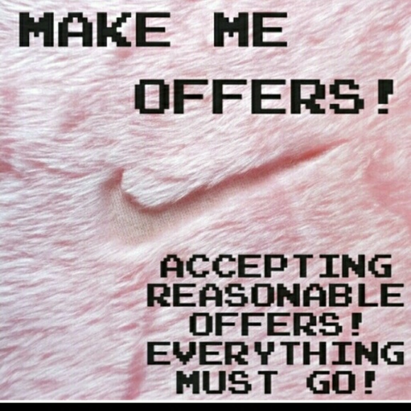 Open to all offers bundles  also - Picture 1 of 1