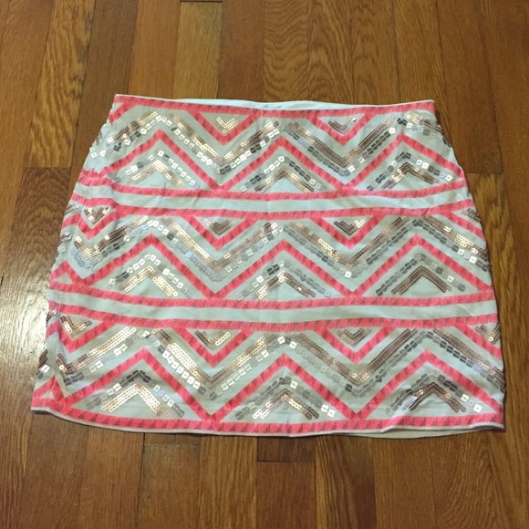Express mini skirt
