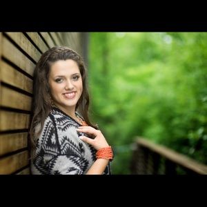 Meet your Posher, Katie