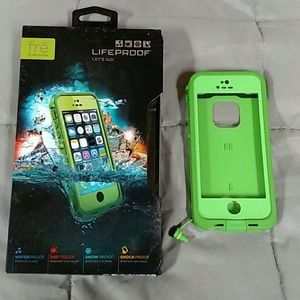AUTHENTIC Lifeproof iPhone 5s Case