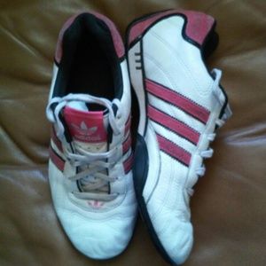 Adidas sneakers 8 white with red