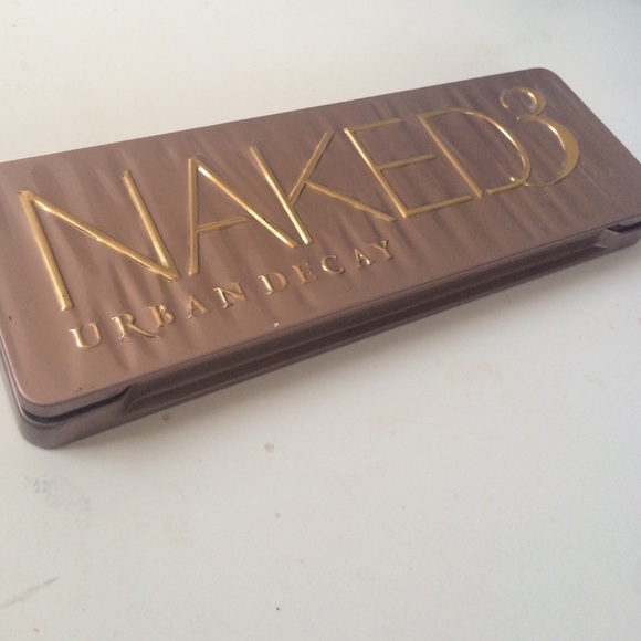 NAKED 3 PALLET
