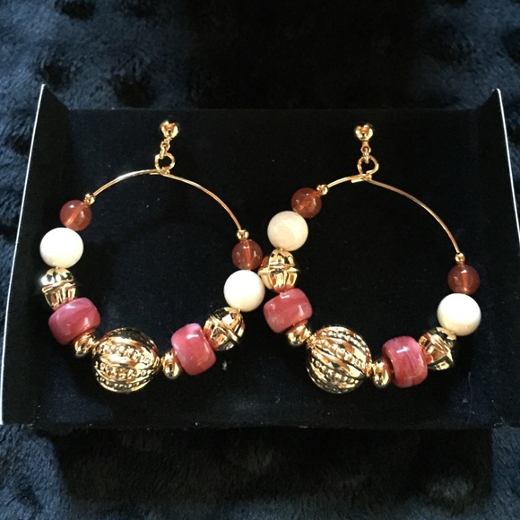 NIB Vintage Beaded Casual Hoop