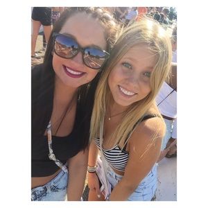 Meet your Posher, Allison