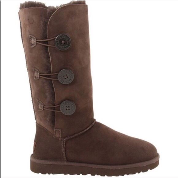 UGG Shoes - UGG authentic Bailey Button triplet boots sz 8 new