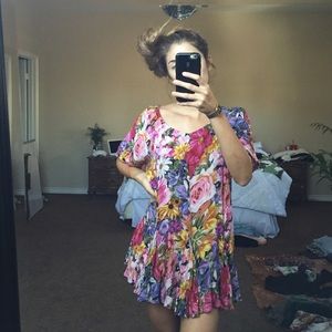 Cute floral vintage dress