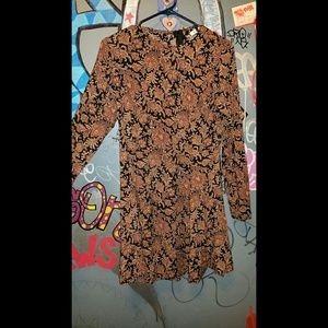 Vintage style long sleeve dress