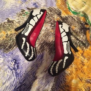 Skeleton kitten heels