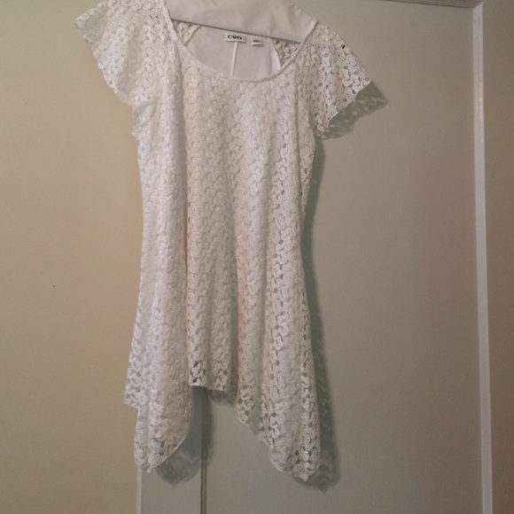 A very cute shirt that will go with anything!