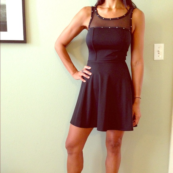 Time for this dress to find a new home-