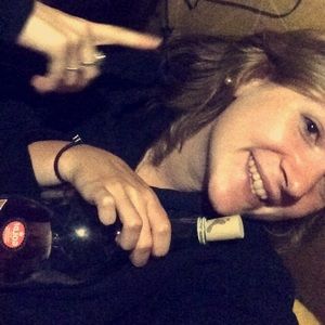 Meet your Posher, Claire