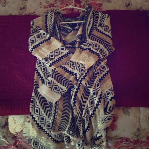 Camino Sweater