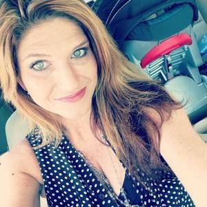 Meet your Posher, Deanna