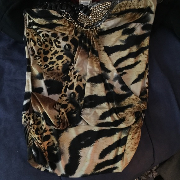 Cheetah/zebra print strapless top