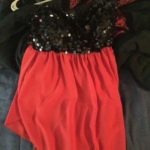 Strapless top