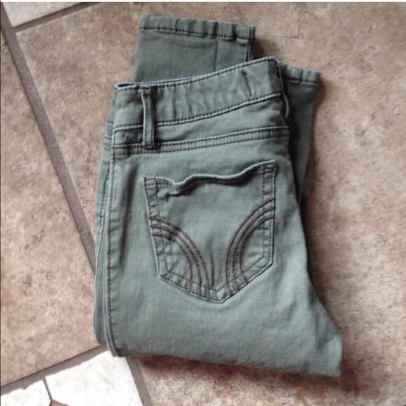 Hollister pants
