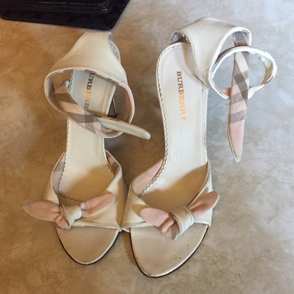 Burberry Shoes - Burberry white heels Burberry Shoes - Burberry white heels