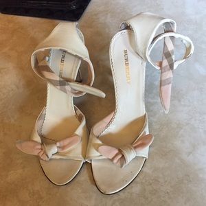 Burberry Shoes - Burberry white heels Burberry Shoes - Burberry white heels