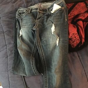 Capri pants