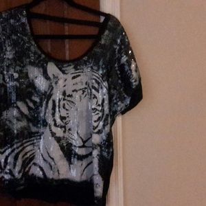 Super fun Sequins tiger top