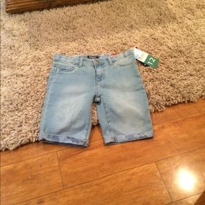 Light blue jean shorts!!