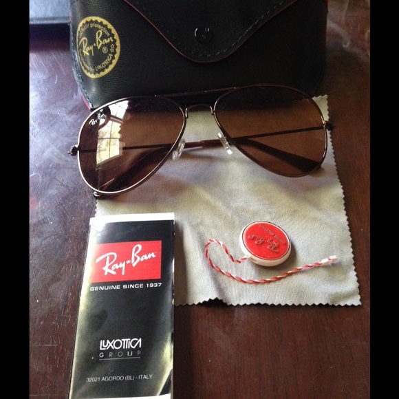 🚫SOLD🚫 ONE DAY SALE Ray ban new