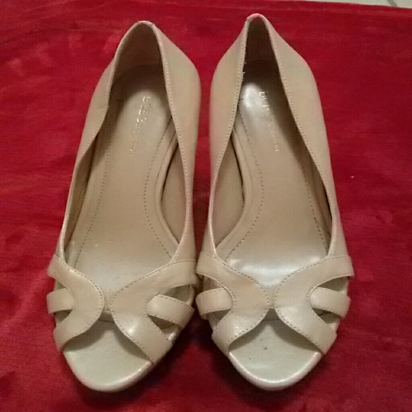 Shoes - Picture 2 of 2