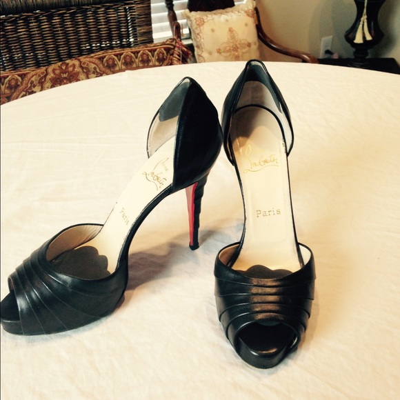 SOLD!!   Christian Louboutin heels  SOLD!!! - Picture 3 of 4