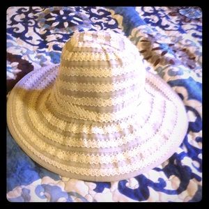 Cute grey and beige beach hat