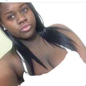 Meet your Posher, Shaqera