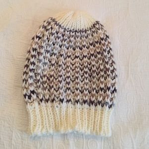 Beautiful Knitted Beanie💫