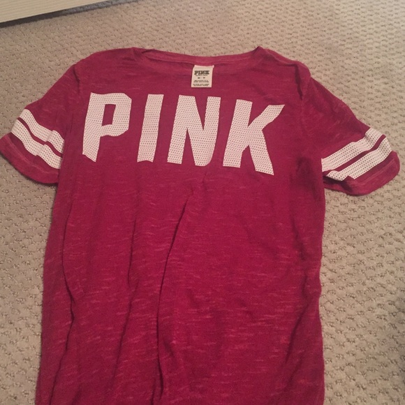 Pink tshirt