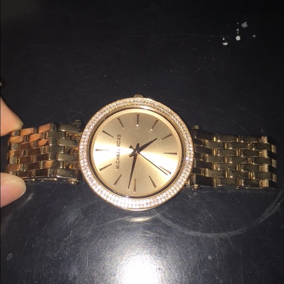 MK watch - Picture 2 of 4